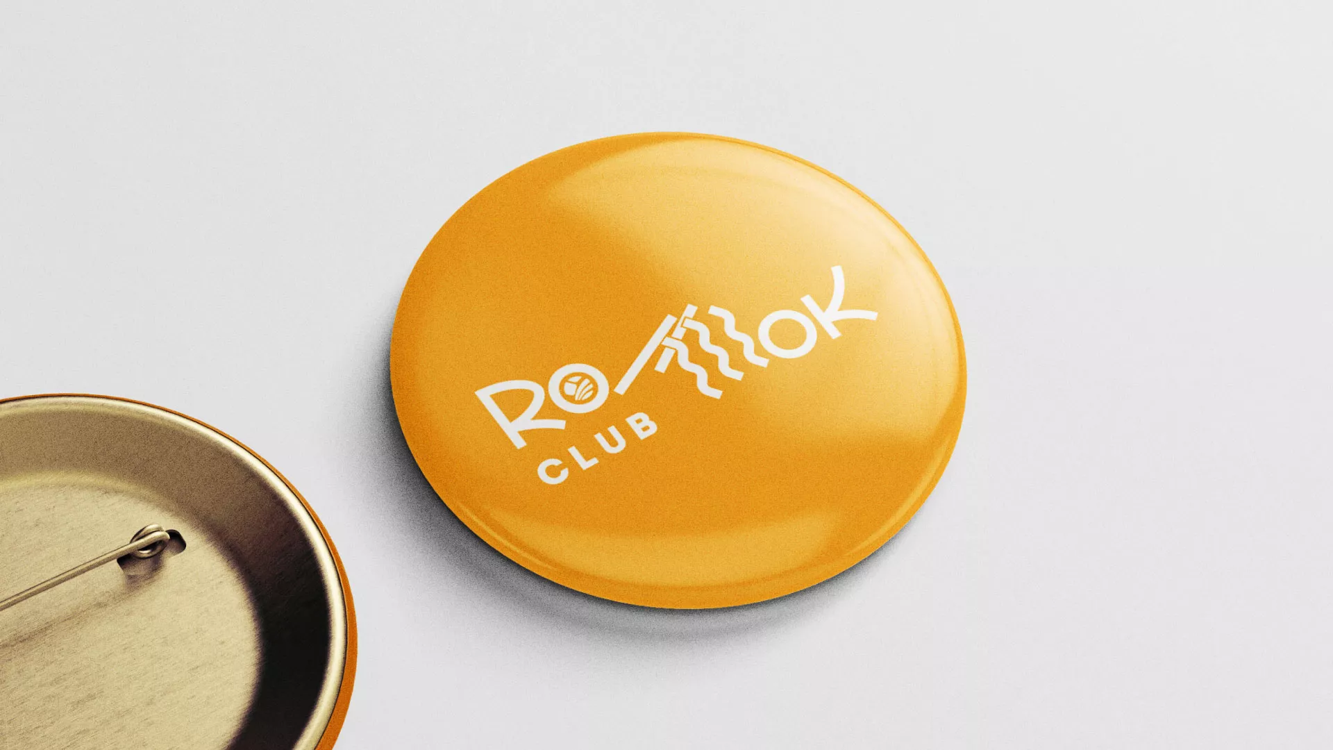 Создание логотипа суши-бара «Roll Wok Club» в Советской Гавани